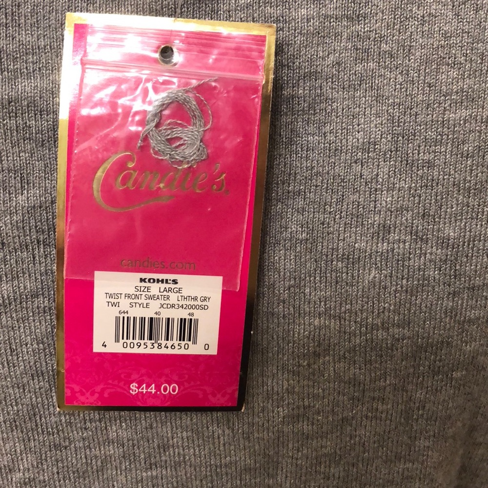 New with tags grey cozy Maurices sweater - Picture 3 of 5